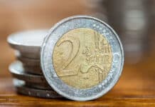 Estas monedas no son de 2 euros, no las cueles

