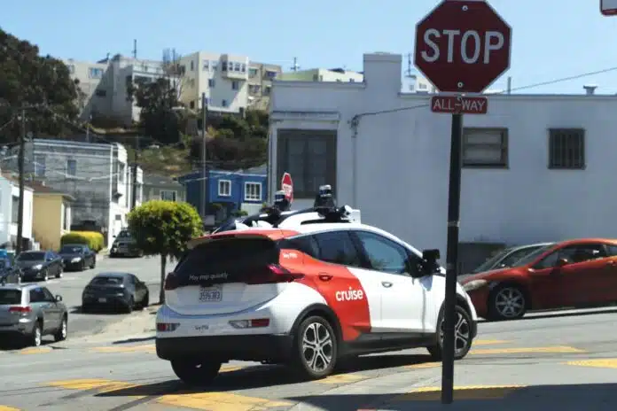 San Francisco reduce los taxis robotizados tras dos accidentes

