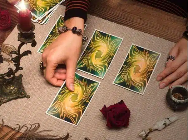 Las cartas de tarot del amor baratas son una de las consultas más buscadas por los usuarios


