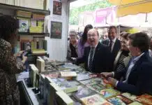 La Feria del Libro de Madrid se inaugura sin la tradicional visita de la Reina Letizia y amenazada por el mal tiempo prolongado

