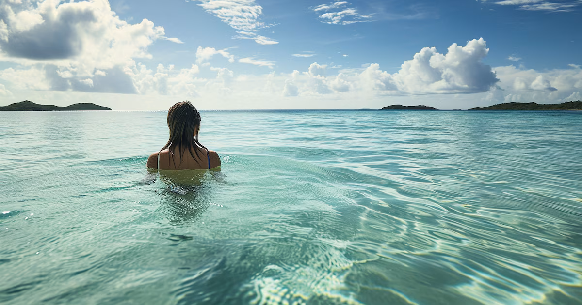 Los efectos poco conocidos del agua de mar en la piel y en el cabello: cómo cuidarlos