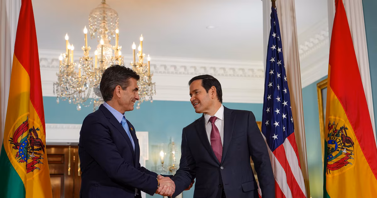 Bolivia afirmó que busca reponer embajadores con Estados Unidos tras restablecer las relaciones diplomáticas