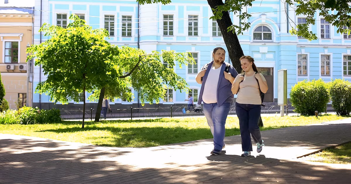 Caminar y hacer las tareas domésticas pueden ser una terapia que salva vidas para personas con síndrome metabólico