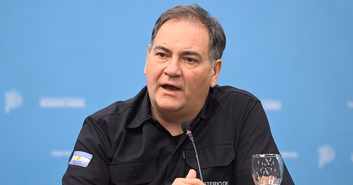 El fuerte cruce entre Javier Alonso y Florencia Arietto por el estado de los patrulleros de la Policía Bonaerense