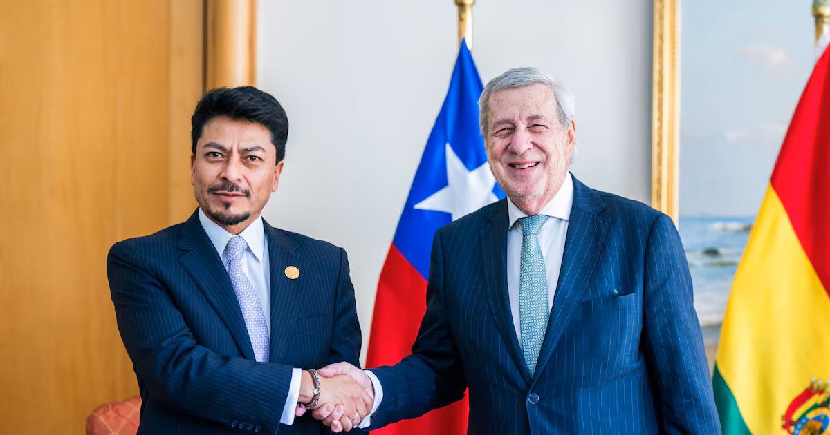 Chile y Bolivia acordaron reforzar su cooperación bilateral tras casi medio siglo de relaciones distantes