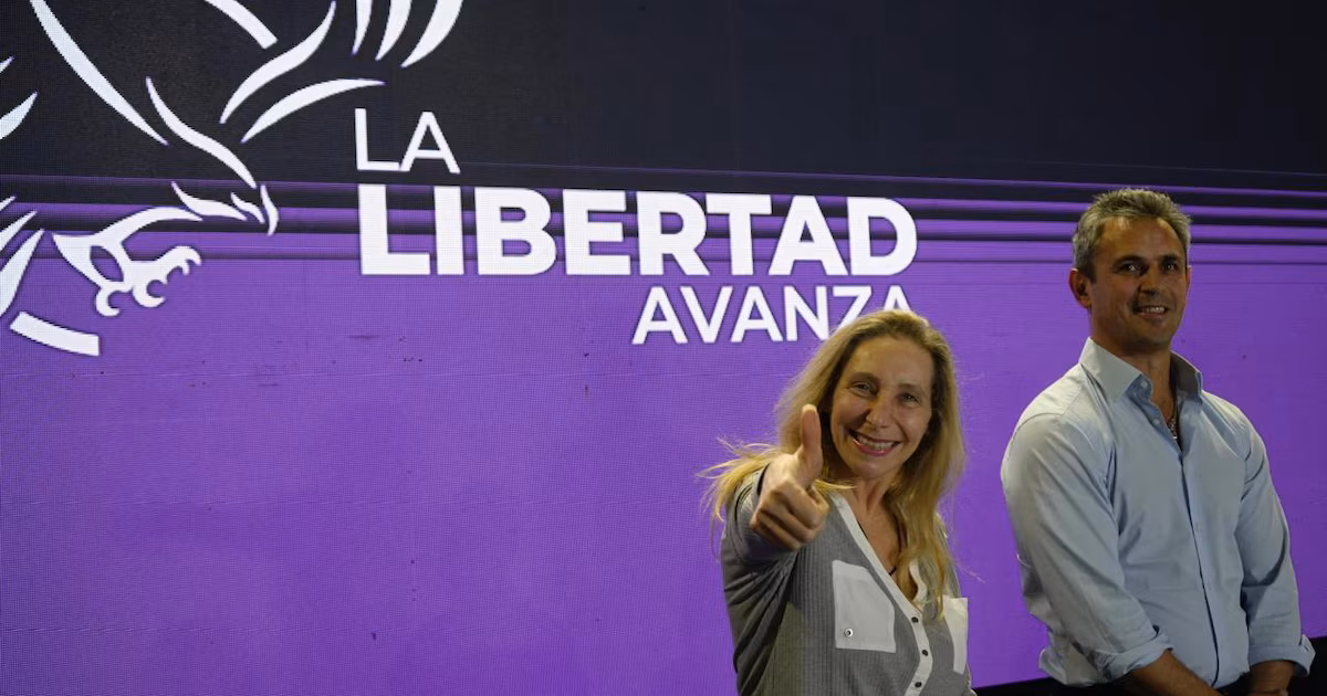 Los planes de Karina Milei y Santiago Caputo para intensificar sus armados partidarios en 2026