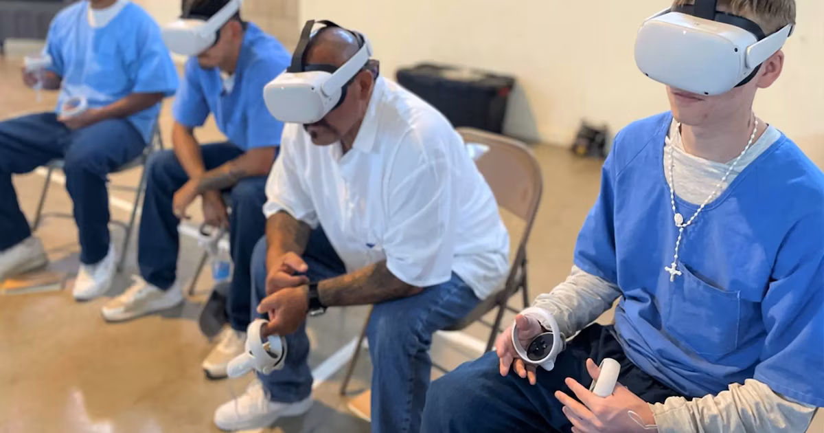 Presos de EE. UU. usan gafas de realidad virtual para prepararse para entrevistas de trabajo