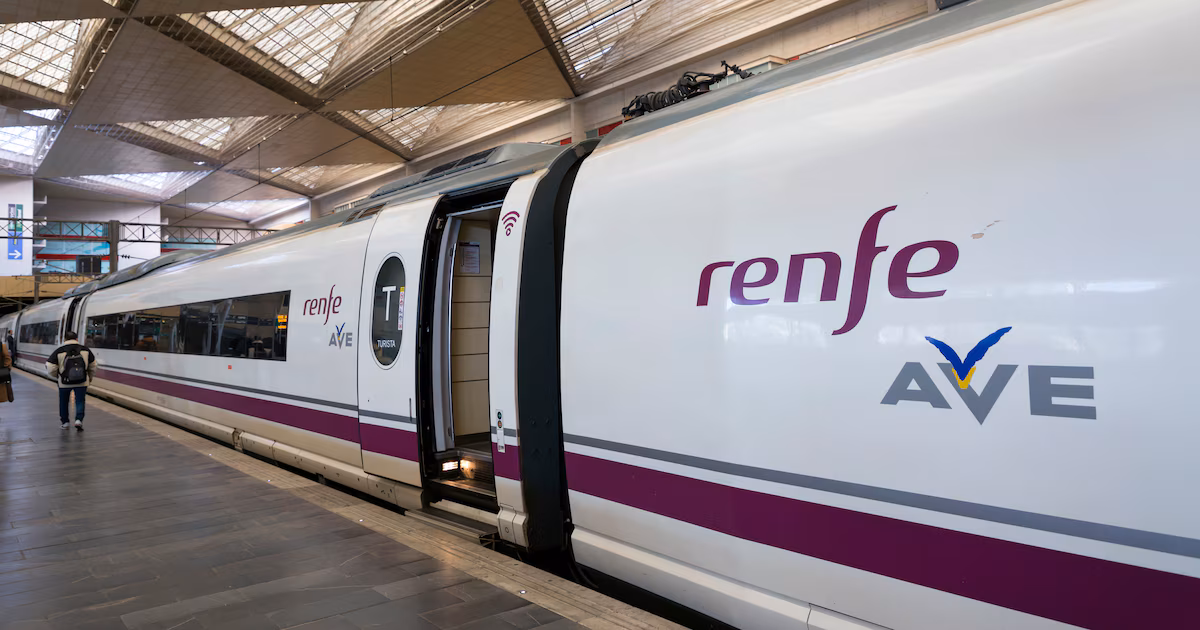 Esta es la política de cancelación de Renfe: anulaciones, indemnizaciones y condiciones según tipo de billete y tipo de incidencia