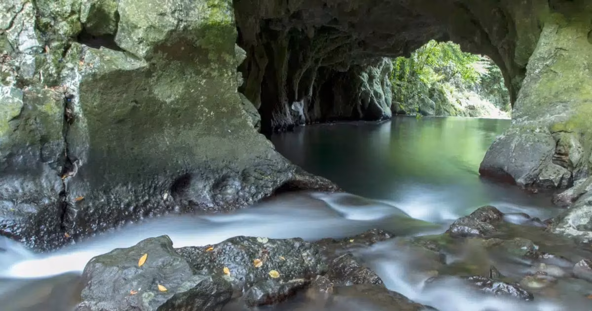 Así es la ruta secreta de Cantabria que une historias de abades, aguas curativas y paisajes de ensueño