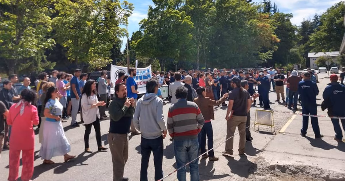 Industria del juicio: denuncian un armado de demandas laborales para perjudicar a una empresa en Río Negro