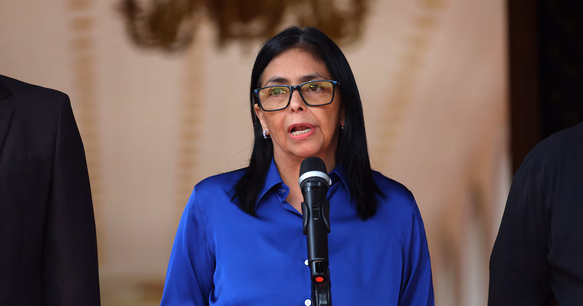 Delcy Rodríguez dijo que no tiene “temor alguno” a encarar las diferencias con EEUU y confirmó que dialoga con el Gobierno de Trump