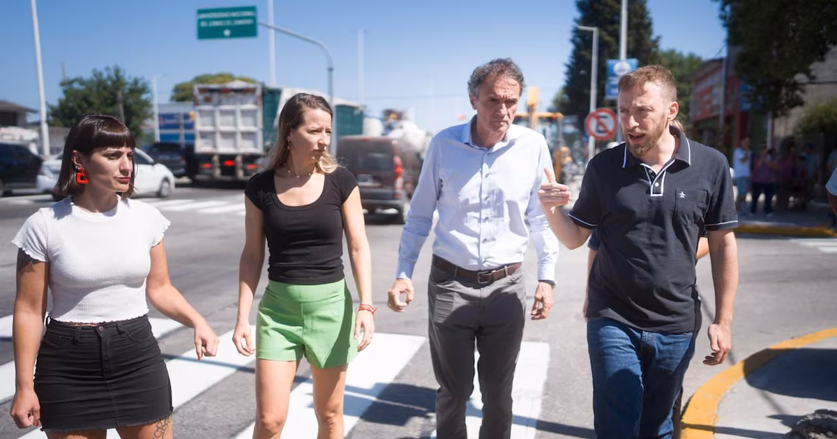 Obra pública en la provincia de Buenos Aires: Katopodis y Otermín recorrieron la ruta 4 en Lomas de Zamora