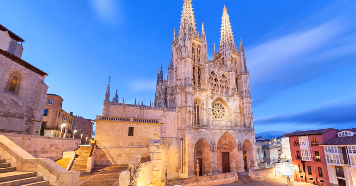 Esta es la primera catedral de España en ser nombrada Patrimonio de la Humanidad: una joya gótica con más de mil años de historia