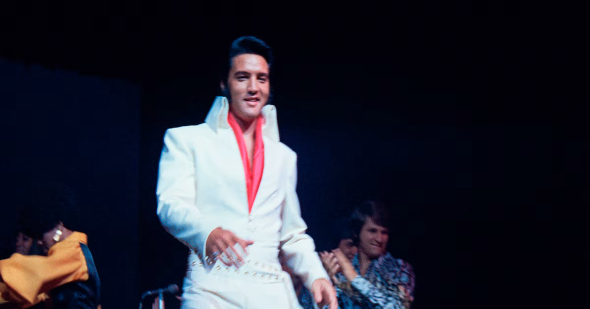 Elvis Presley, ícono de la moda: los looks que hicieron historia y definieron un estilo