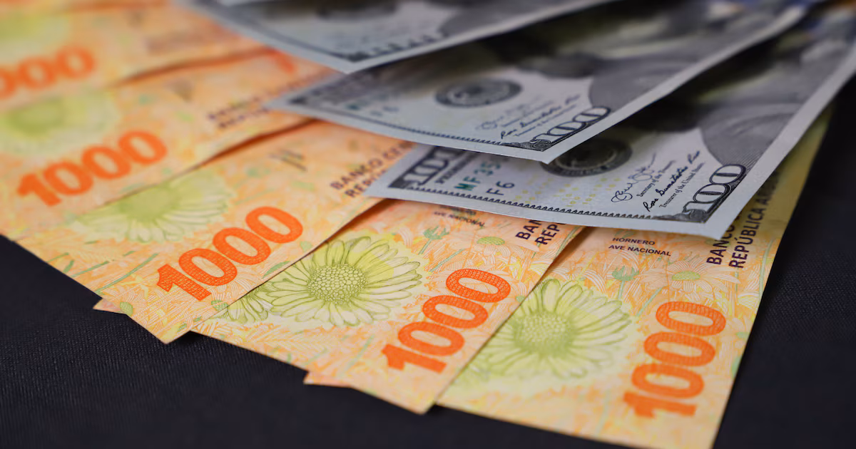 A cuánto llegarán el dólar y la inflación en enero según los principales analistas del mercado