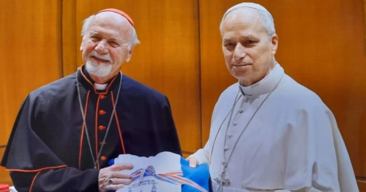 El papa León XIV se reunió con el Cardenal Vicente Bokalic y fue invitado a visitar la Argentina