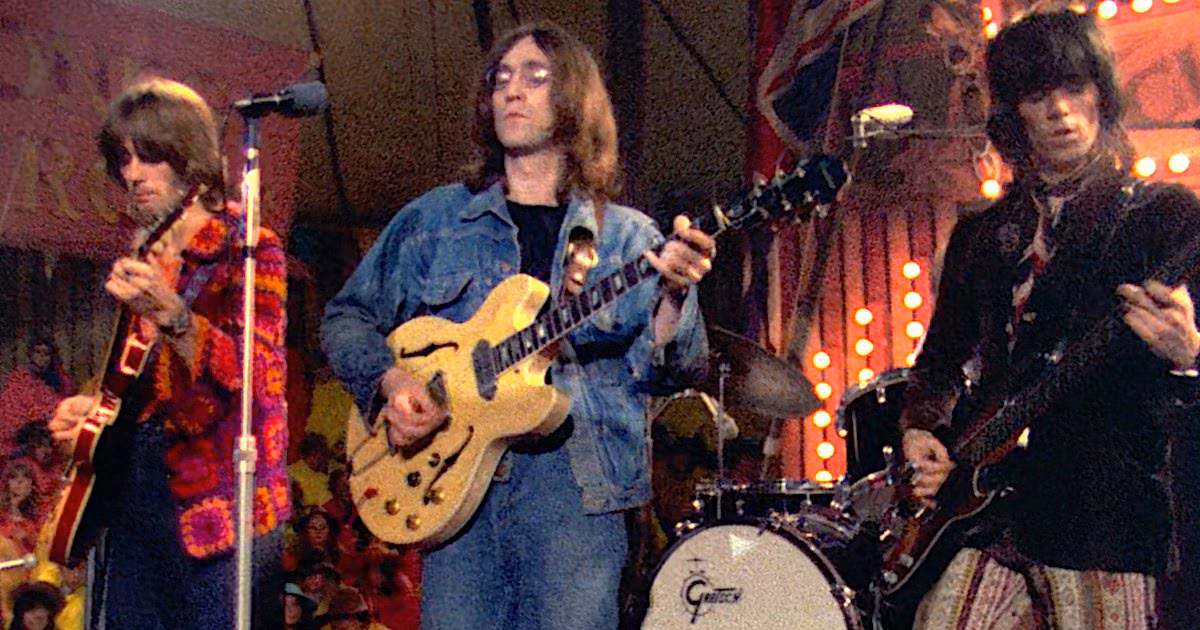 La historia de la chaqueta de crochet de Eric Clapton y el diseñador que vistió el rock británico en los años 60