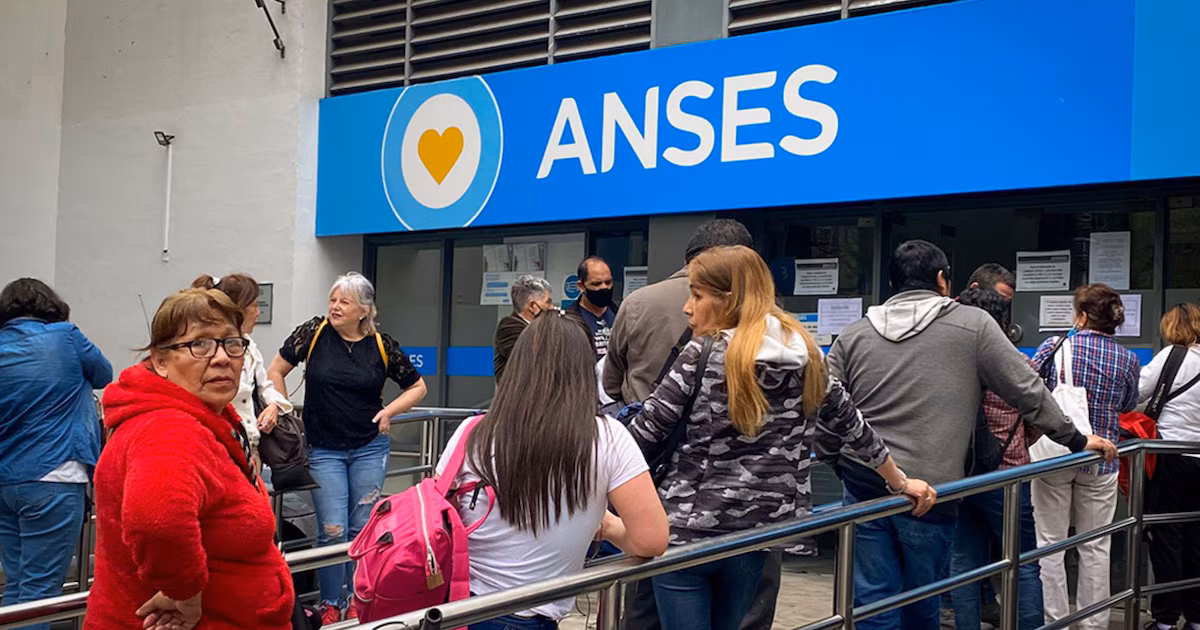 ANSES: quiénes cobran hoy, martes 27 de enero