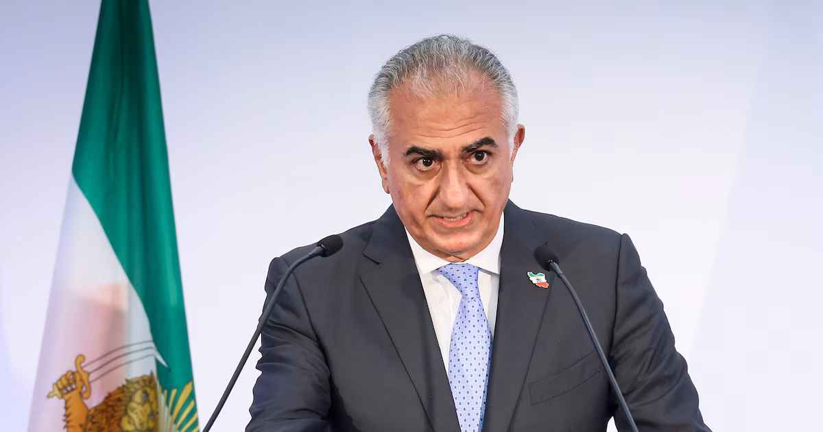 El ex príncipe heredero de Irán pidió al Ejército que se sume a las masivas protestas contra el régimen