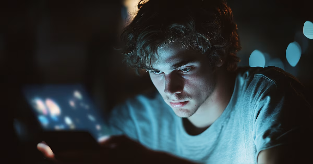 El feed no es inocente: de qué manera las redes moldean lo que pensamos y sentimos