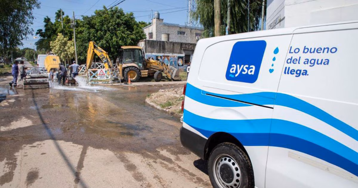 Apagón en el AMBA: AySA advirtió por una posible falta de agua tras el corte masivo