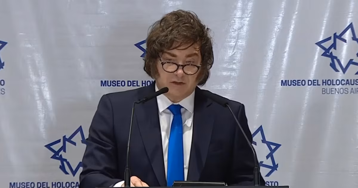 Milei participó del acto en Memoria del Holocausto: “Mientras sea Presidente tendremos tolerancia cero con el antisemitismo”