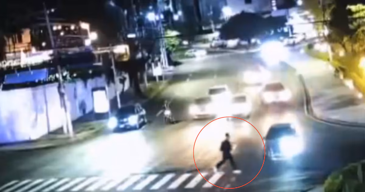 Un peatón resulta atropellado en una avenida principal de San Salvador