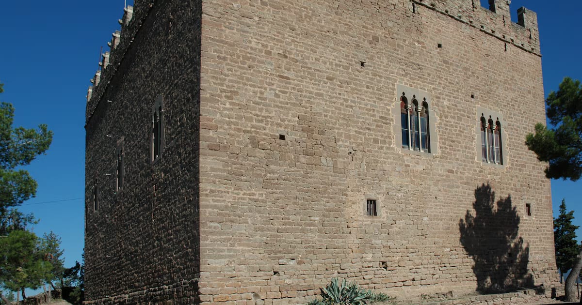 Castillo catalán, patrimonio cultural incendiado por vecinos para poner fin a los abusos del siglo XIX