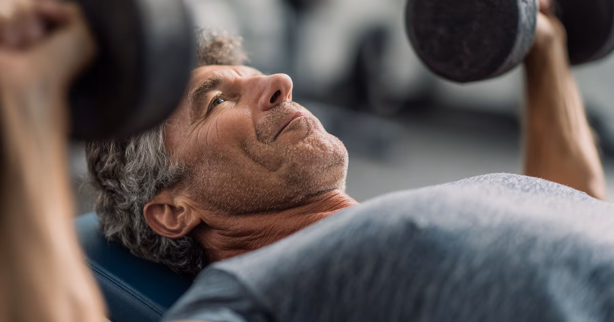 Ganar músculo y fuerza después de los 40 años: El método más eficaz recomendado por los expertos