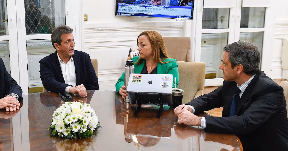 Massimo apoyará bajar la edad de atribución, el peronismo se zonificará en la Cámara de Representantes