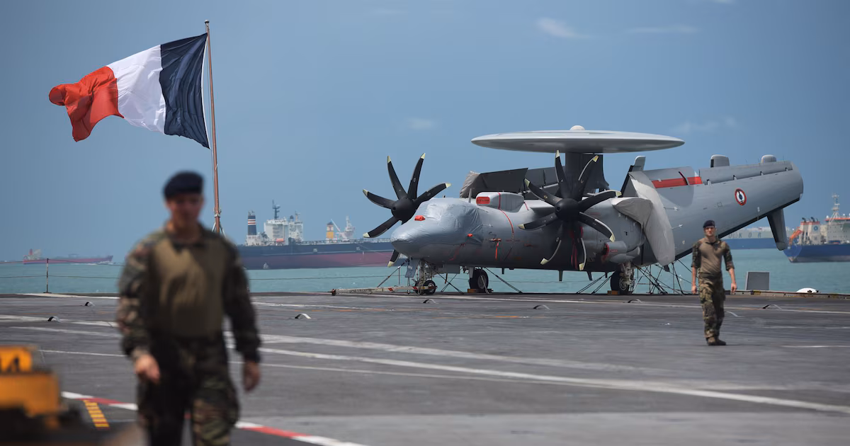 Suecia destruye un dron ruso que sobrevolaba el portaaviones francés Charles de Gaulle