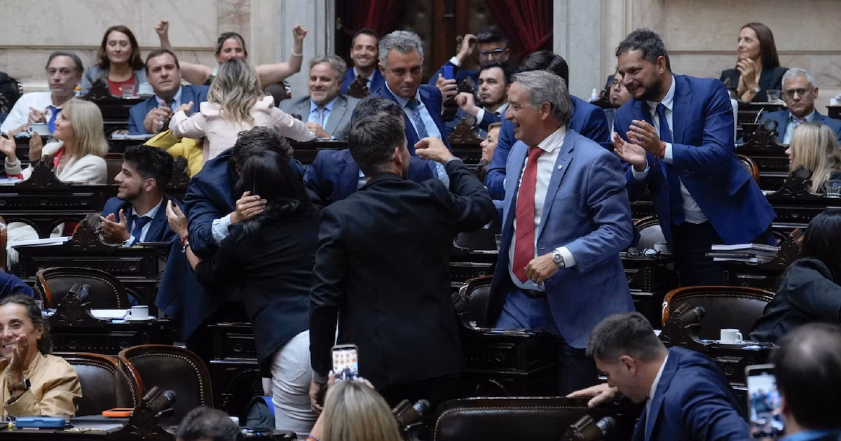 Acuerdo y más poderes legislativos: un nuevo y apasionante escenario para los avances liberales en el Parlamento