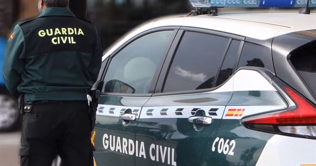 La Guardia Nacional detiene a un empleado de la empresa y a su socio por malversar más de 600.000 euros mediante transferencias no autorizadas
