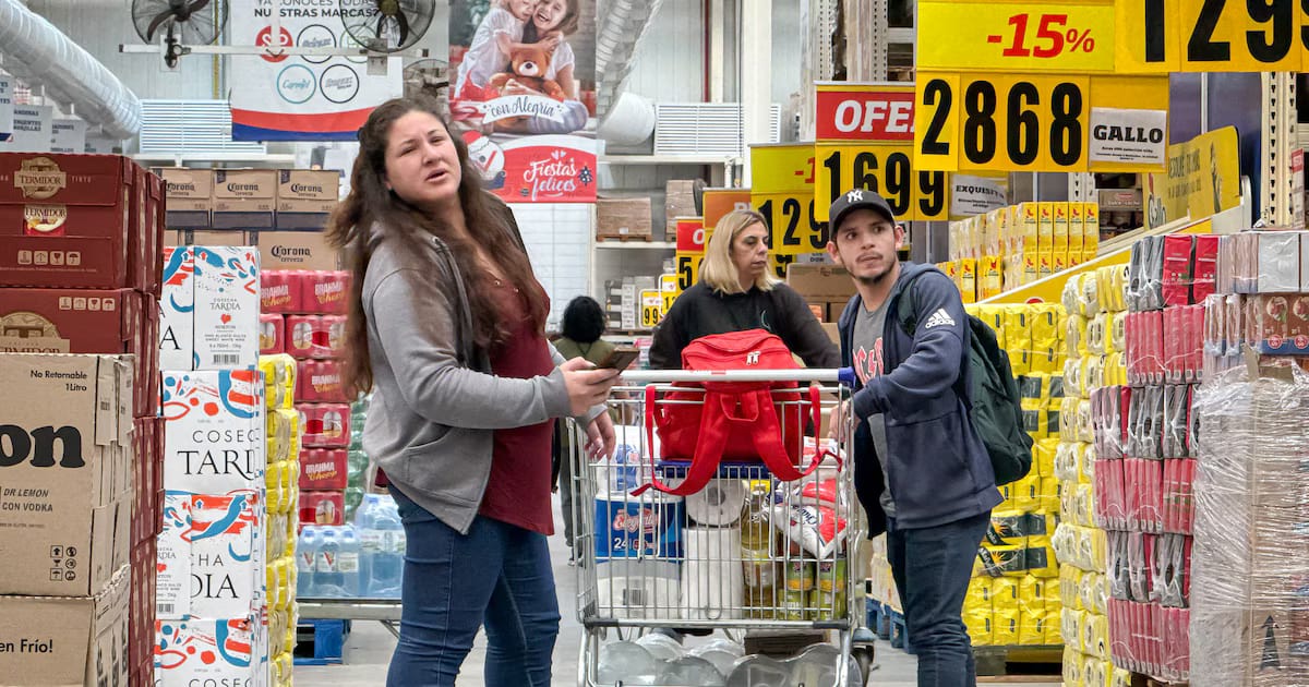 La inflación mayorista se desaceleró al 1% en febrero y la inflación acumulada en los últimos 12 meses fue del 25,6%.
