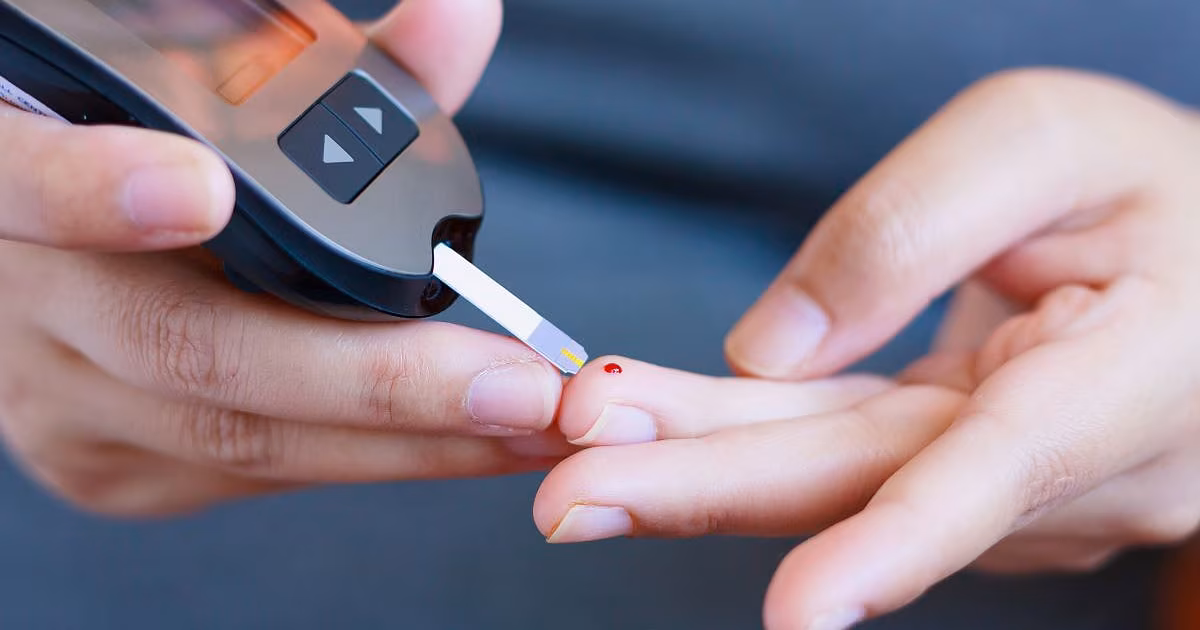 Ambos tipos de diabetes aumentan el riesgo de demencia