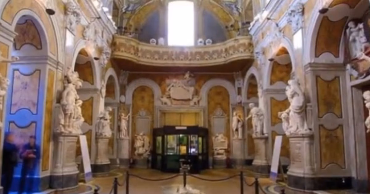 El museo de Nápoles permitirá a los visitantes ciegos experimentar el arte a través del tacto