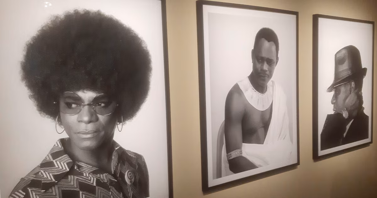 La exposición de París profundiza en el poder liberador de la moda africana