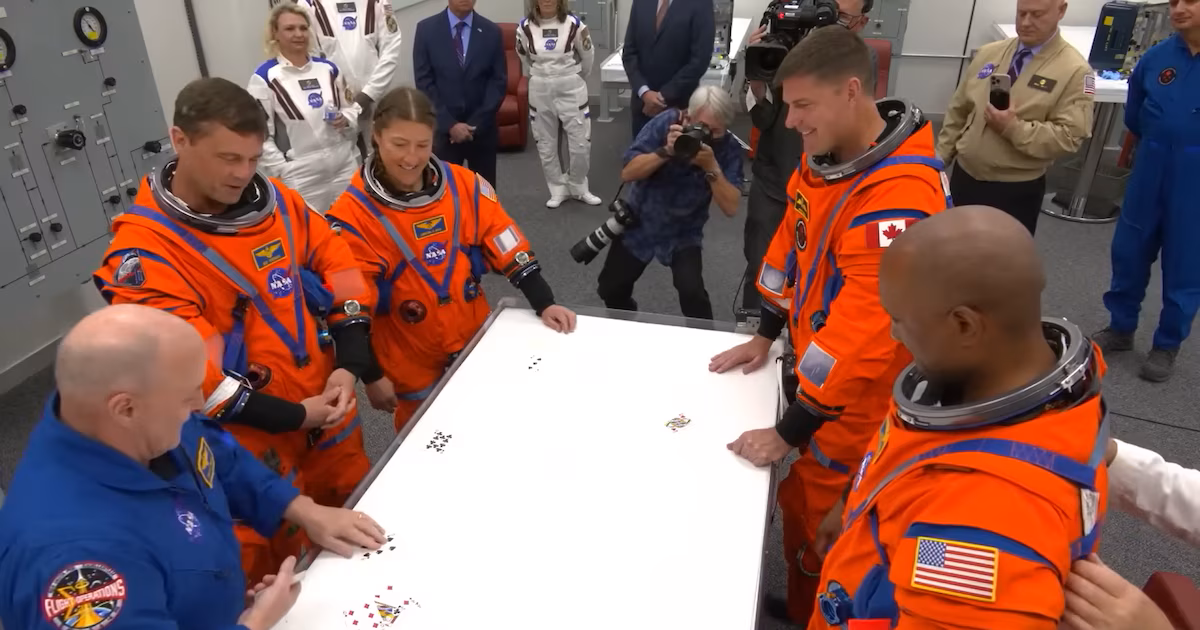 Divertida tradición que repitieron los astronautas de Artemis 2 antes del despegue