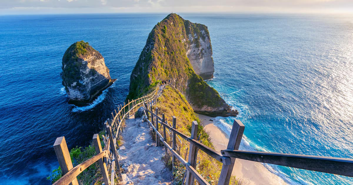 Estos son los mejores destinos del mundo para 2026, según los usuarios de TripAdvisor: playas de ensueño, templos y aventuras en una joya de Indonesia