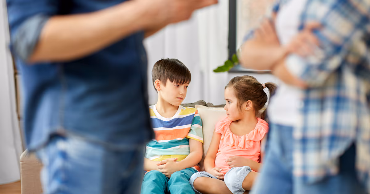 ‘Los padres expresan las emociones de forma diferente’: los psicólogos explican las diferencias entre madres y padres