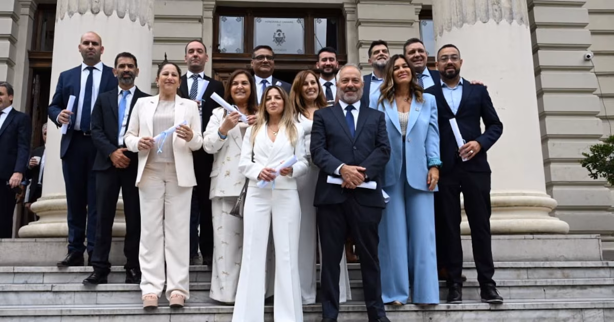 Aumentan las tensiones entre los liberales por la agenda legislativa de Buenos Aires