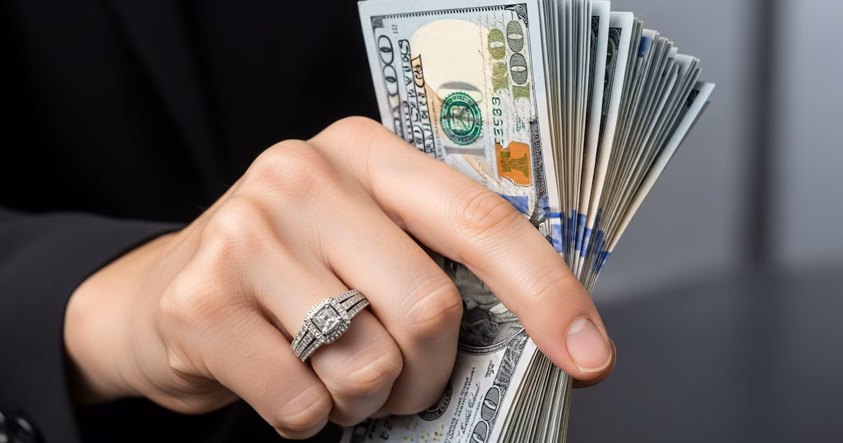 El nuevo “rodillo” del dólar: qué estrategia recortó el gobierno, los especuladores ganaron un 4% en pocas horas