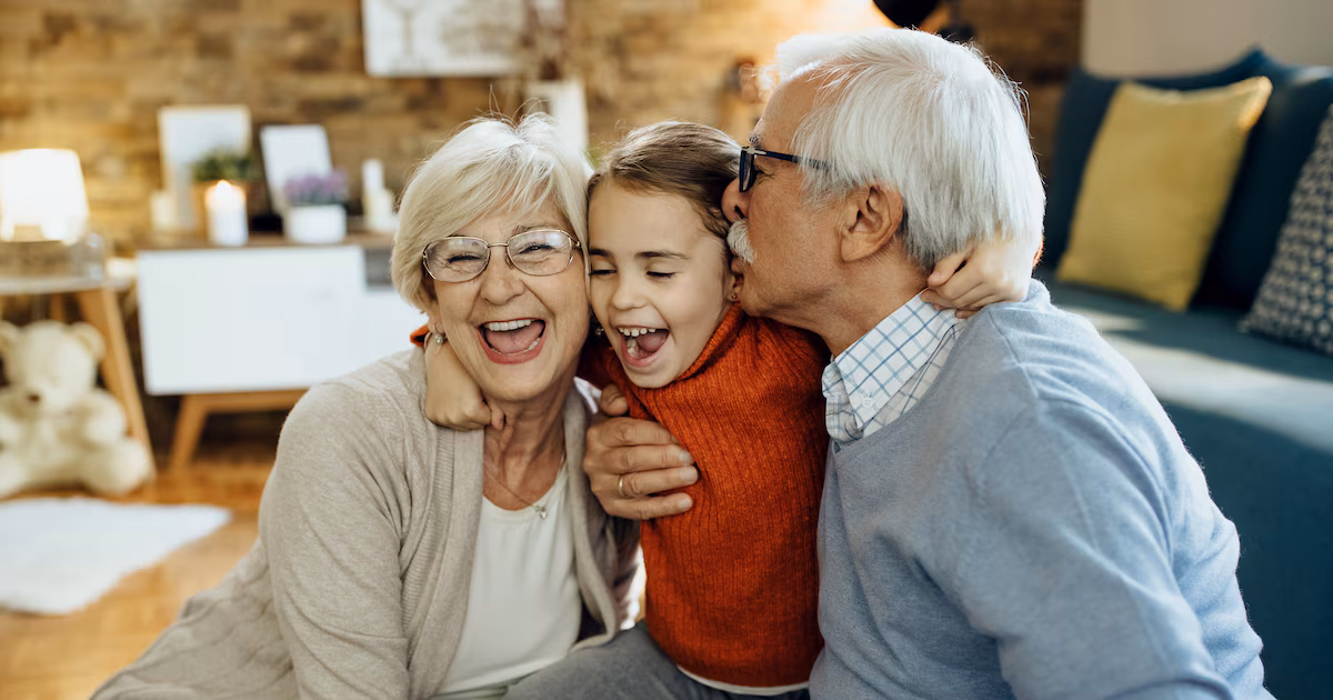 El humor mejora la salud emocional en personas mayores de 60 años