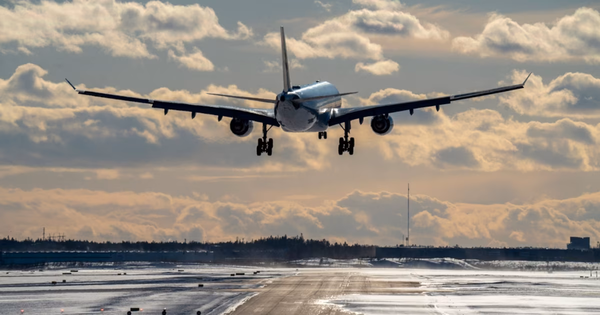 Lista negra de aerolíneas de la UE 2026: 169 aerolíneas prohibidas por razones de seguridad y restricciones que debes conocer antes de volar