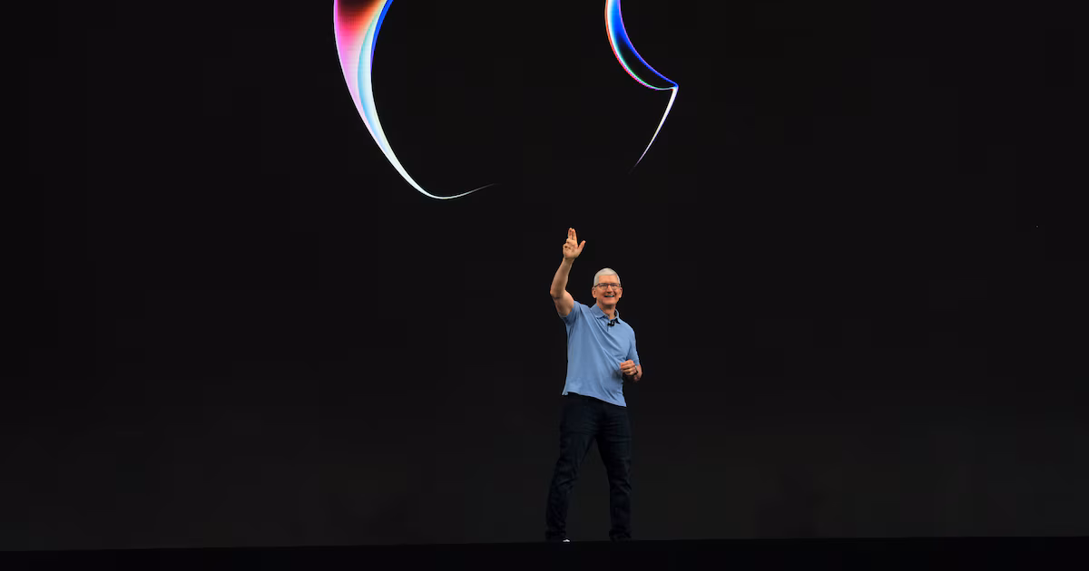Tim Cook dimitirá como director ejecutivo de Apple