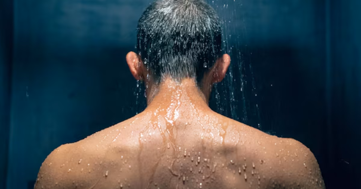 Un estudio británico demuestra que el agua fría tiene beneficios inmediatos para la salud emocional