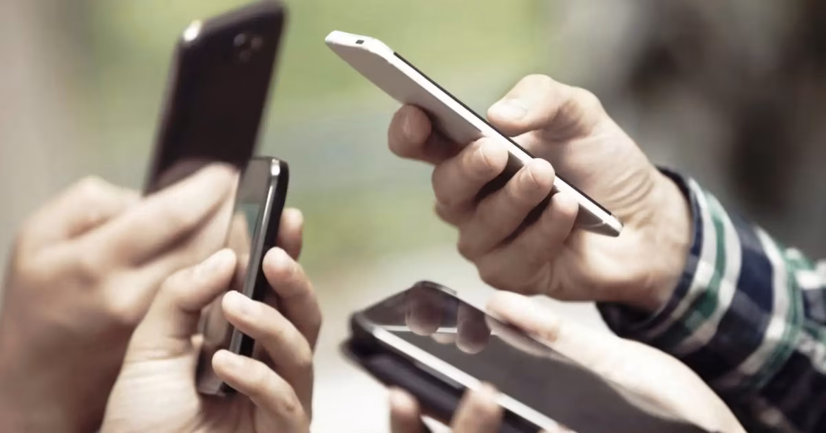 Más hogares peruanos tienen smartphones antes que televisores
