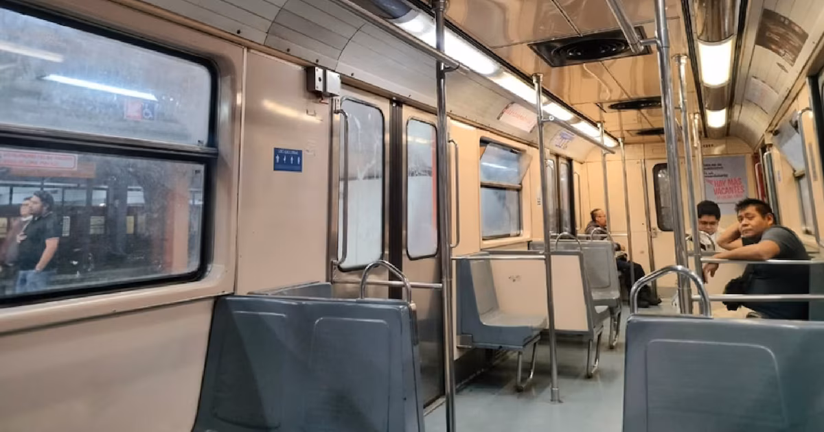 ¿Qué está pasando en el Metro y Metrobús hoy 22 de mayo? Retrasos en todas las estaciones de la Línea B del STC