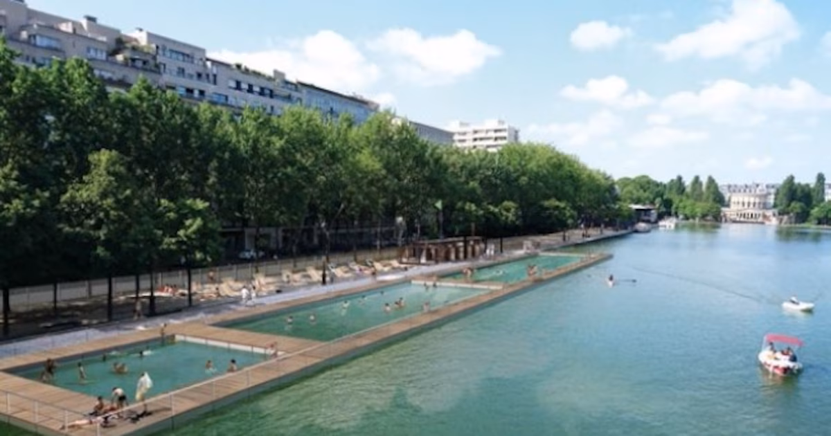 La piscina exterior más grande de París: 100 metros de largo, junto a la Place de la République y a 20 minutos de la Torre Eiffel